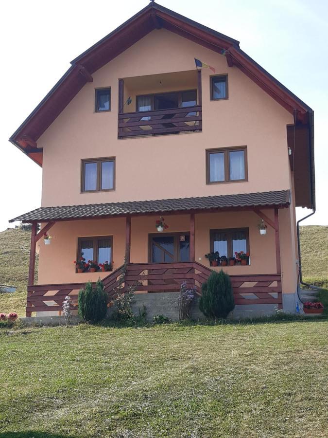 Cabana Gabriela Girda de Sus Luaran gambar